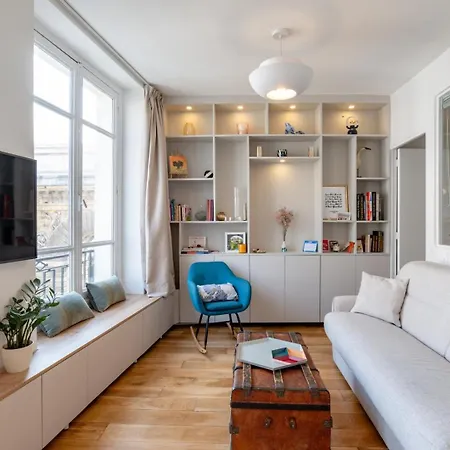 Cozy Faubourg St Martin Retreat Appartamento