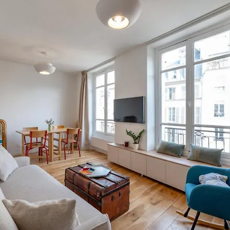 Appartamento Cozy Faubourg St Martin Retreat Parigi